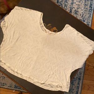 Oversized cropped tee with lace back